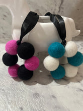 Load image into Gallery viewer, Car Fragrance Balls