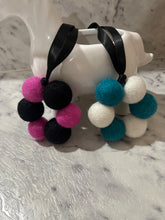 Load image into Gallery viewer, Car Fragrance Balls
