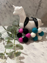 Load image into Gallery viewer, Car Fragrance Balls
